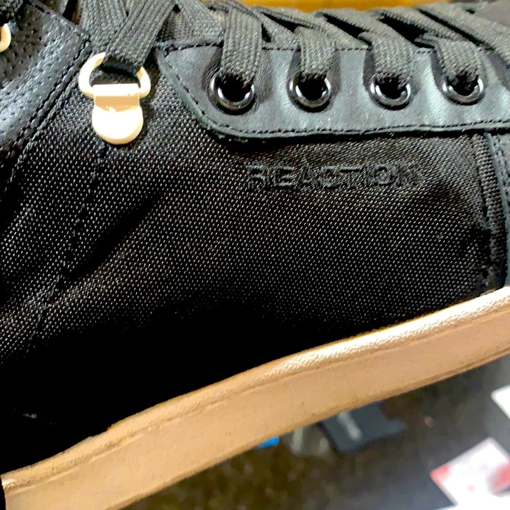 Kenneth Cole reaction